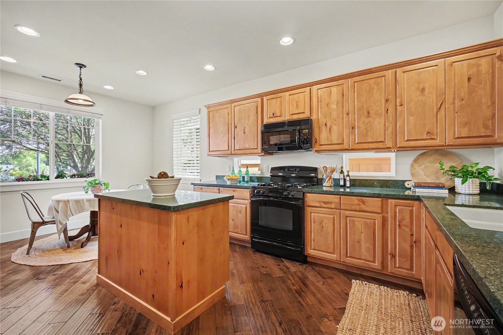 8239 Orcas Loop Property Photo 14