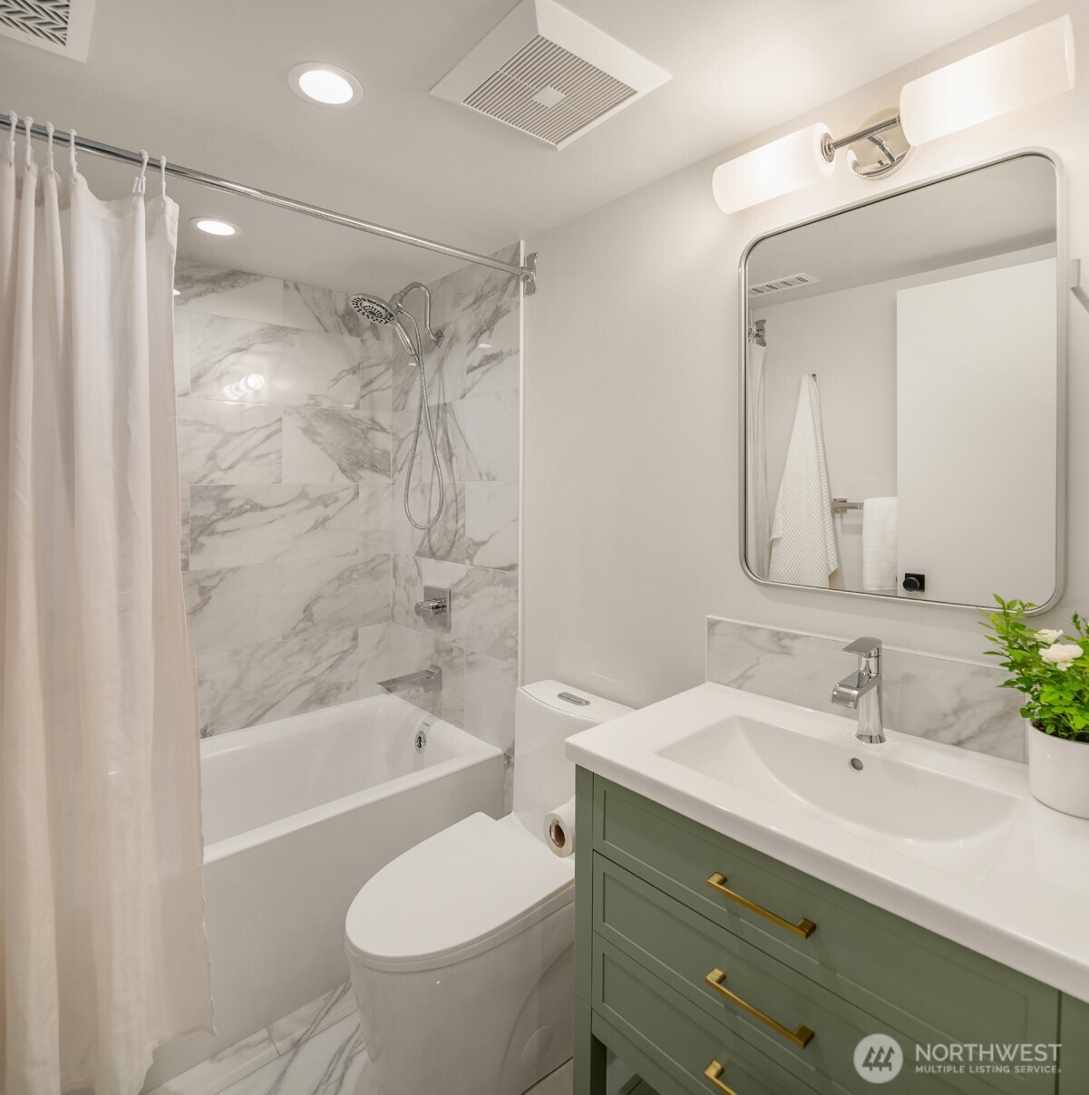 2314 S Forest Street 1 Property Photo 25