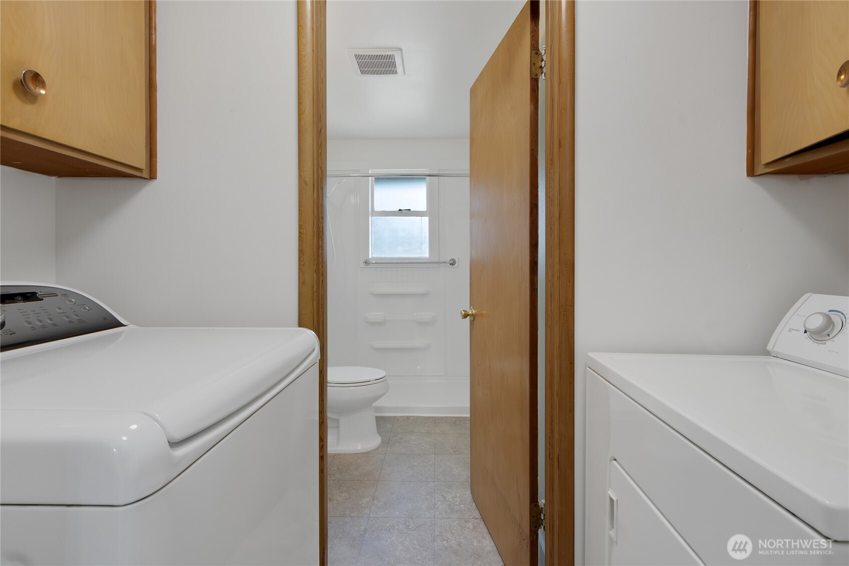 2707 T Street Property Photo 20