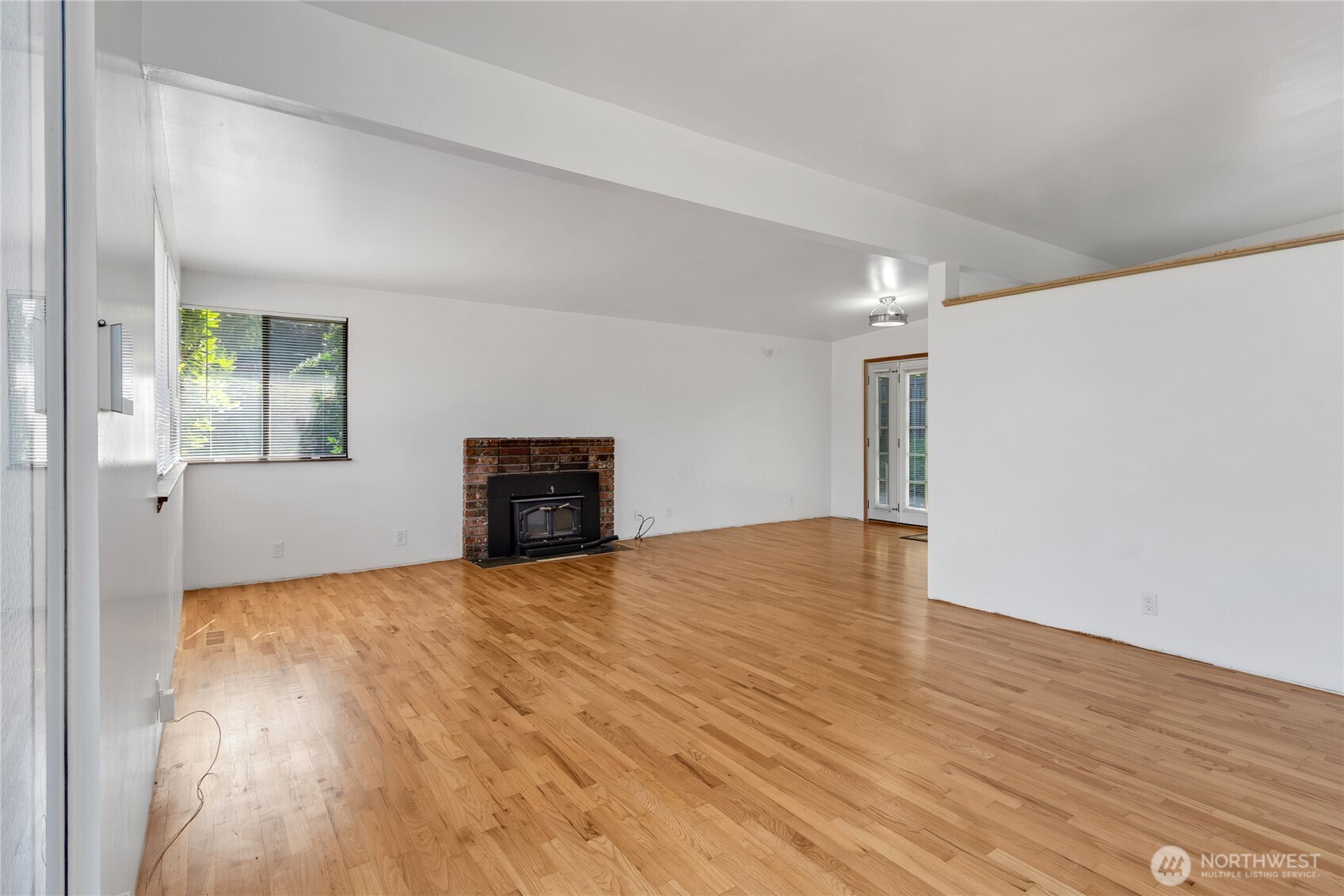 317 S 208th Street Property Photo 2