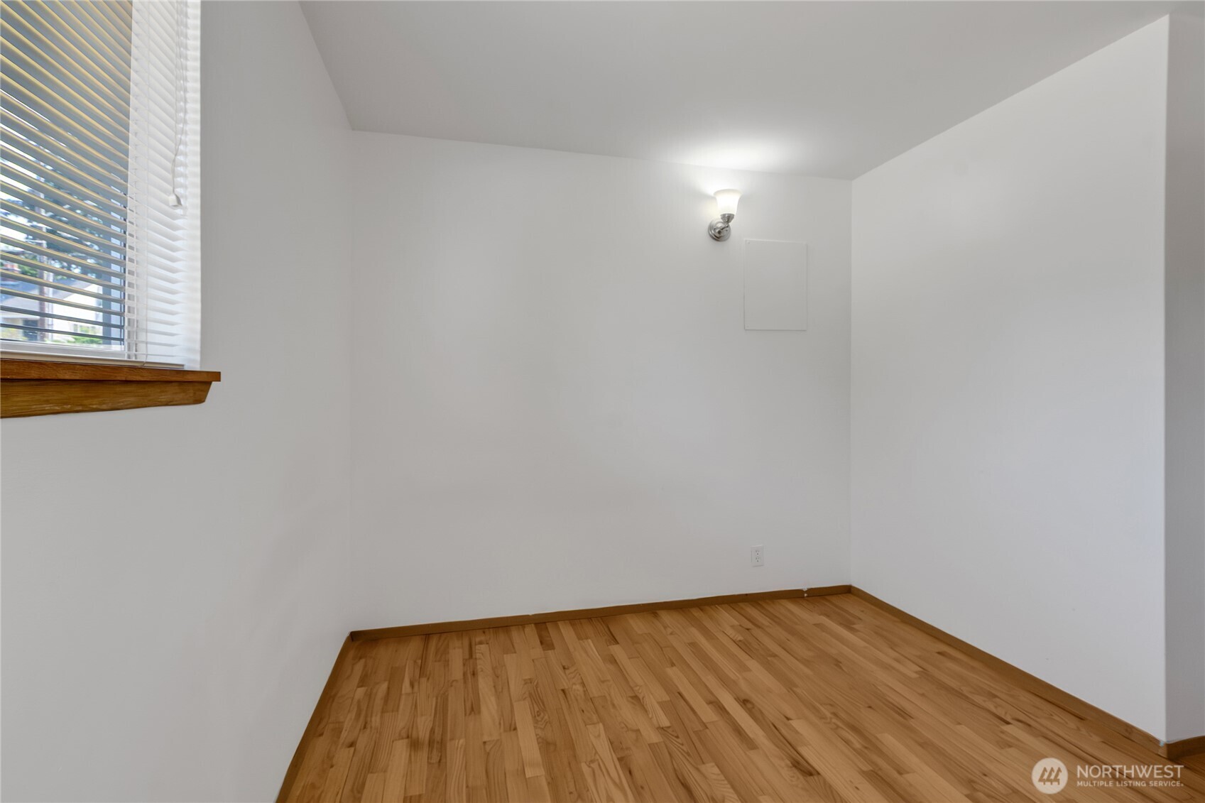 317 S 208th Street Property Photo 20