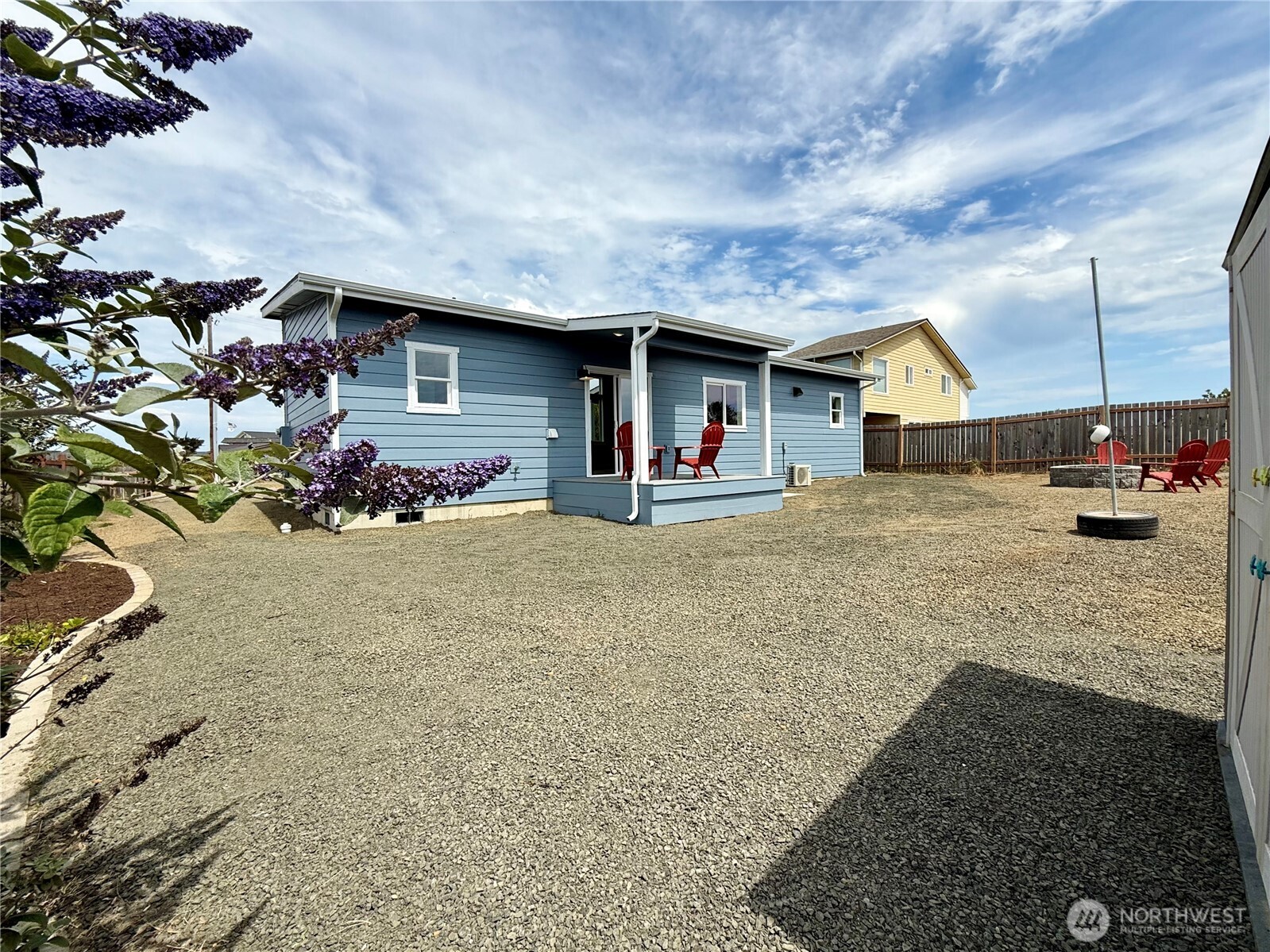 475 Sportsmens Street Property Photo 9