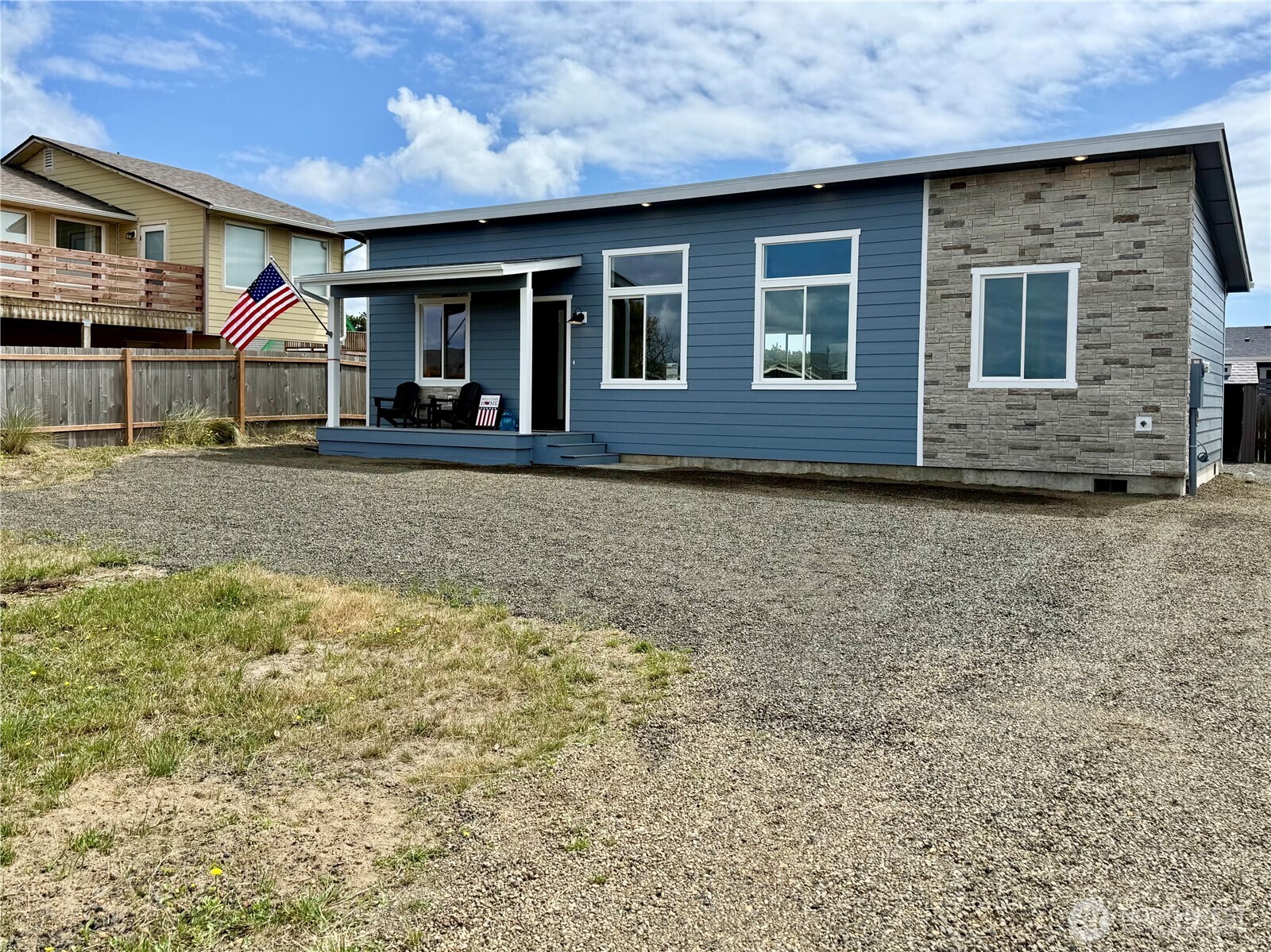 475 Sportsmens Street Property Photo 13