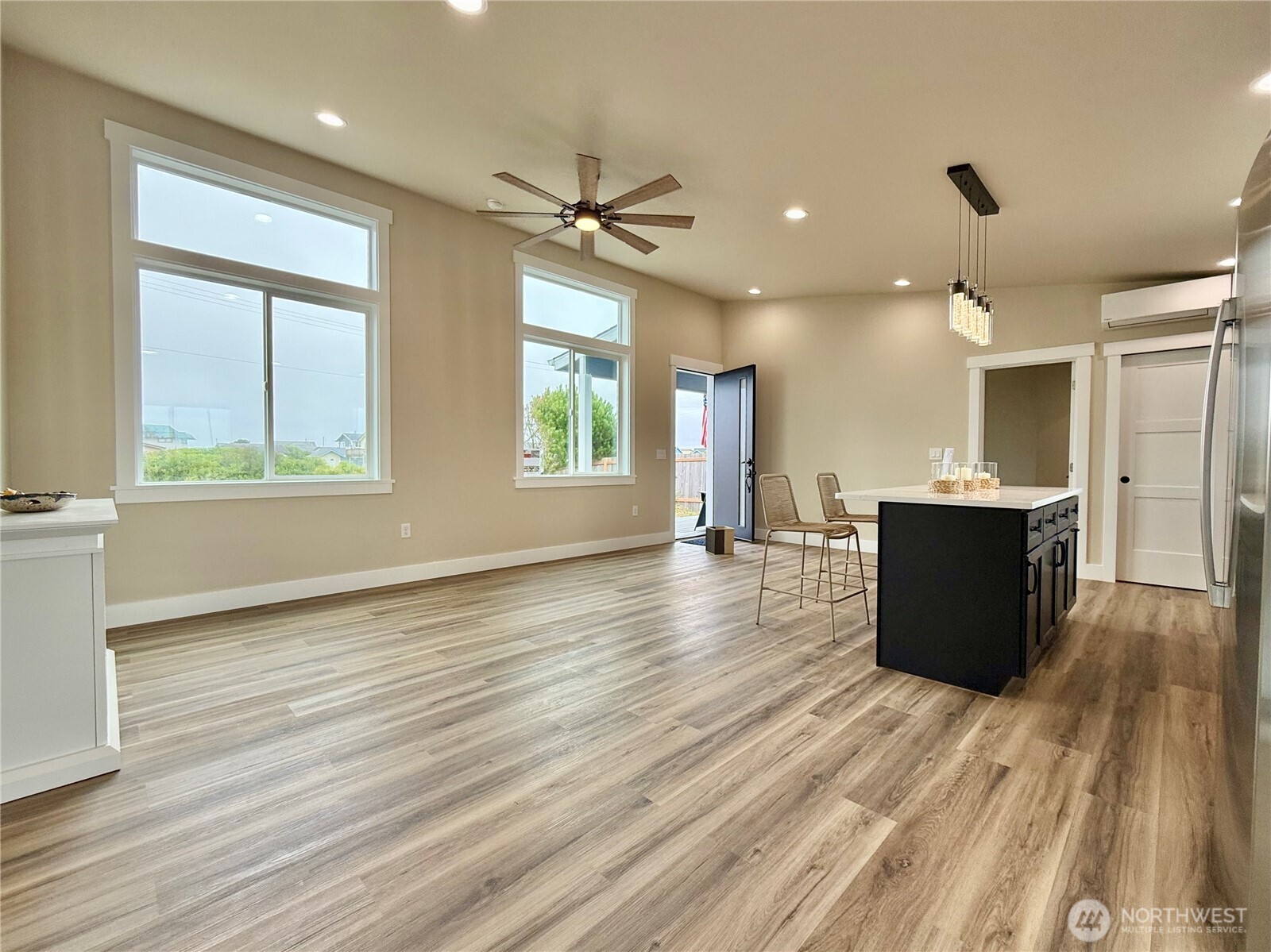 475 Sportsmens Street Property Photo 15
