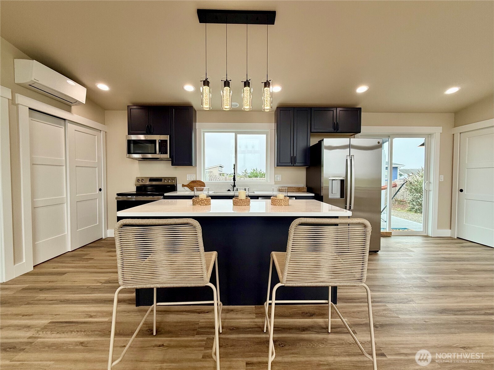 475 Sportsmens Street Property Photo 21