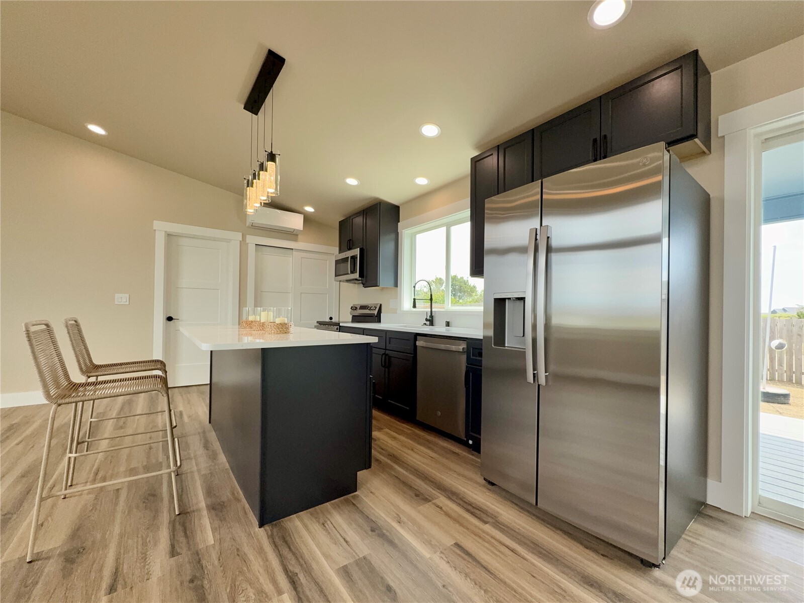 475 Sportsmens Street Property Photo 24