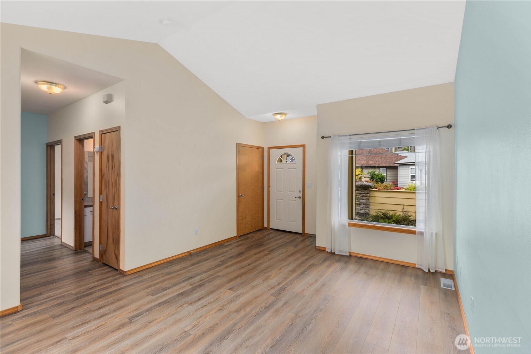 1772 Compass Boulevard 22 Property Photo 4