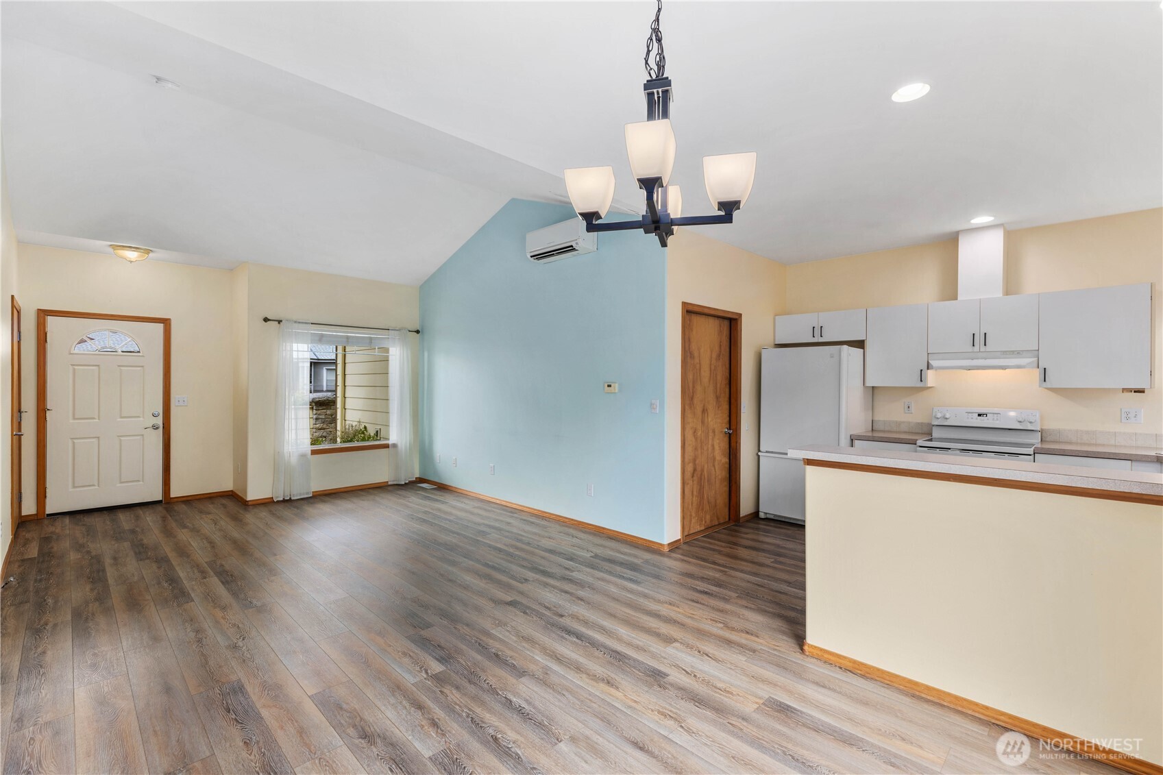 1772 Compass Boulevard 22 Property Photo 7