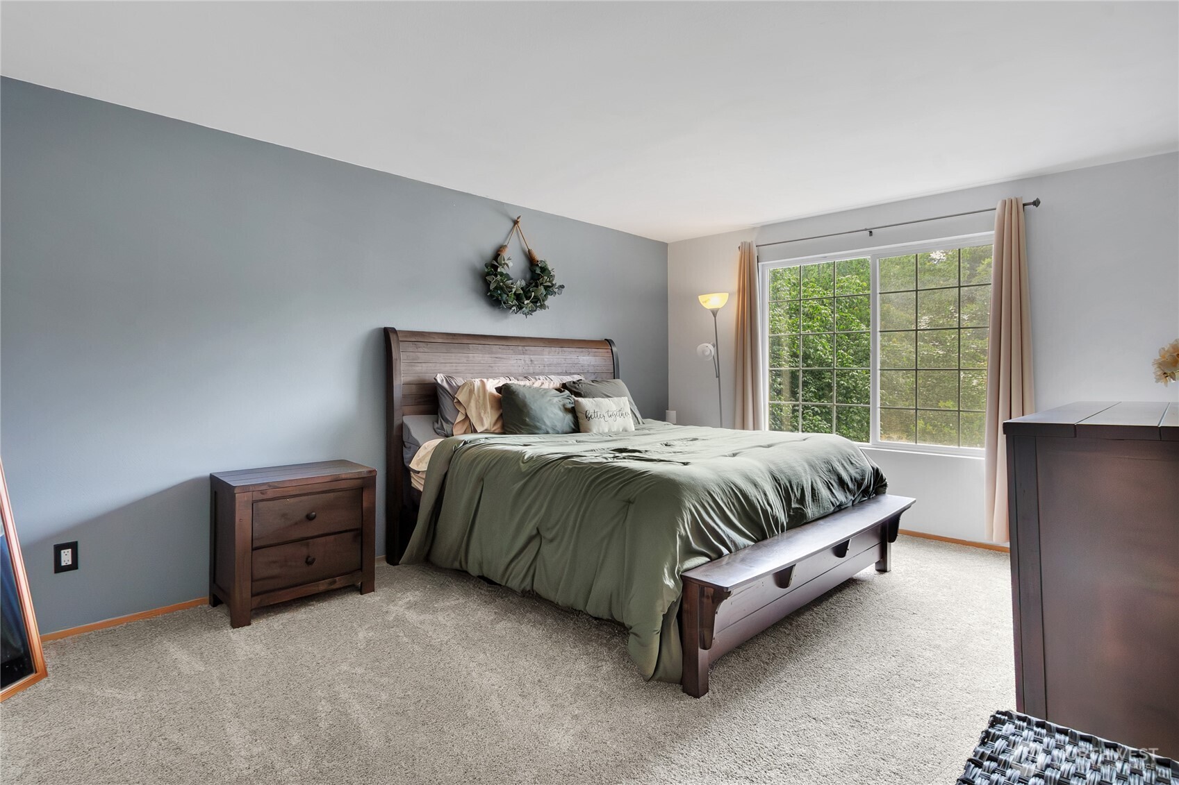 15604 253rd Avenue Property Photo 5