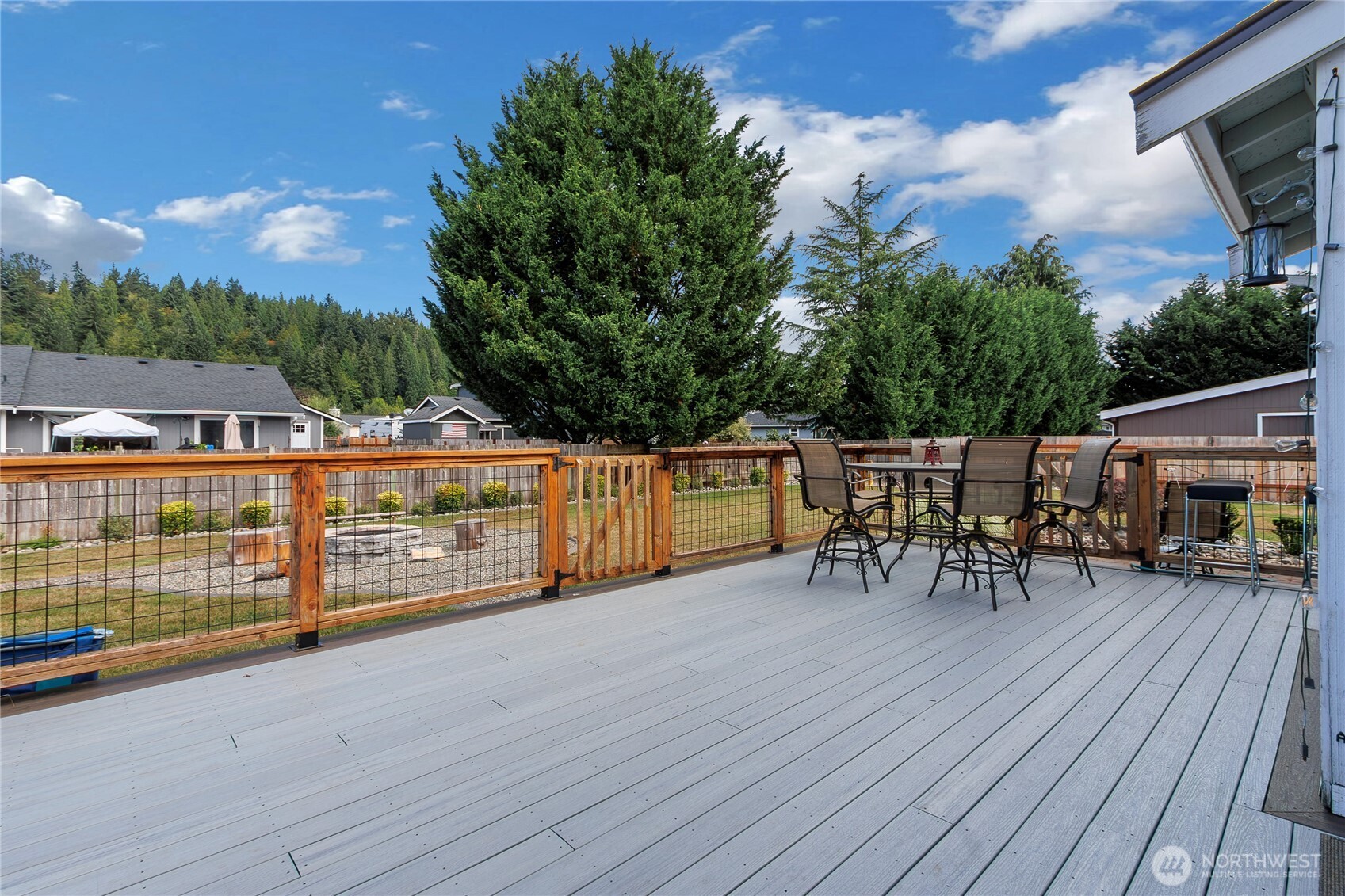 15604 253rd Avenue Property Photo 7