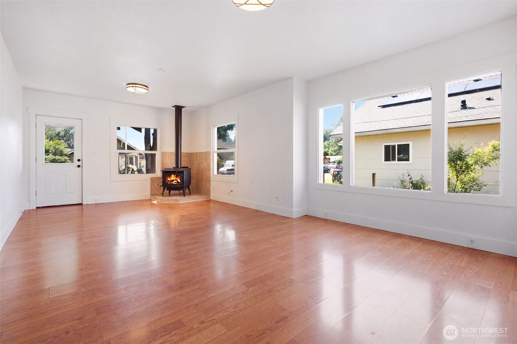 1317 Logan Street Property Photo 6