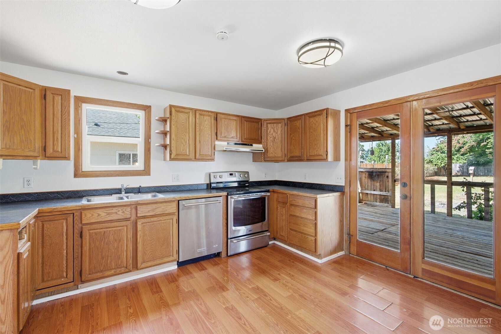 1317 Logan Street Property Photo 13