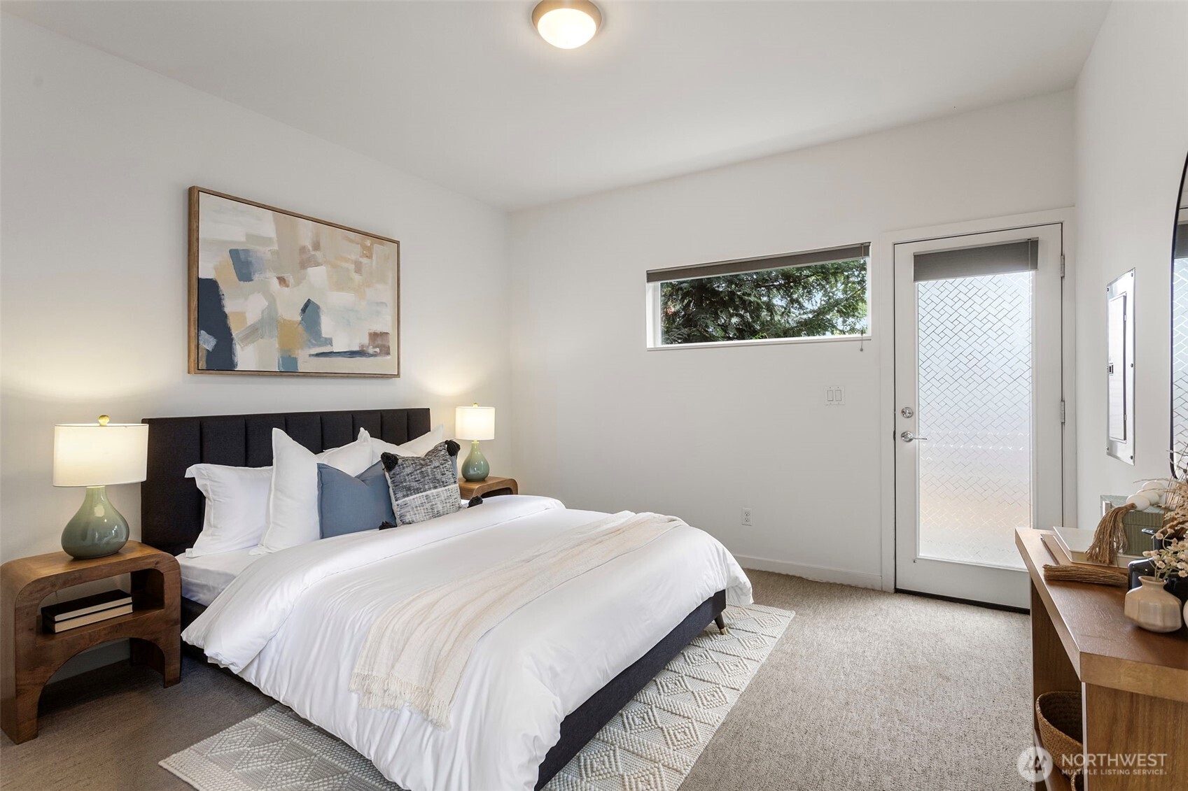 3029 Beacon Avenue Property Photo 8