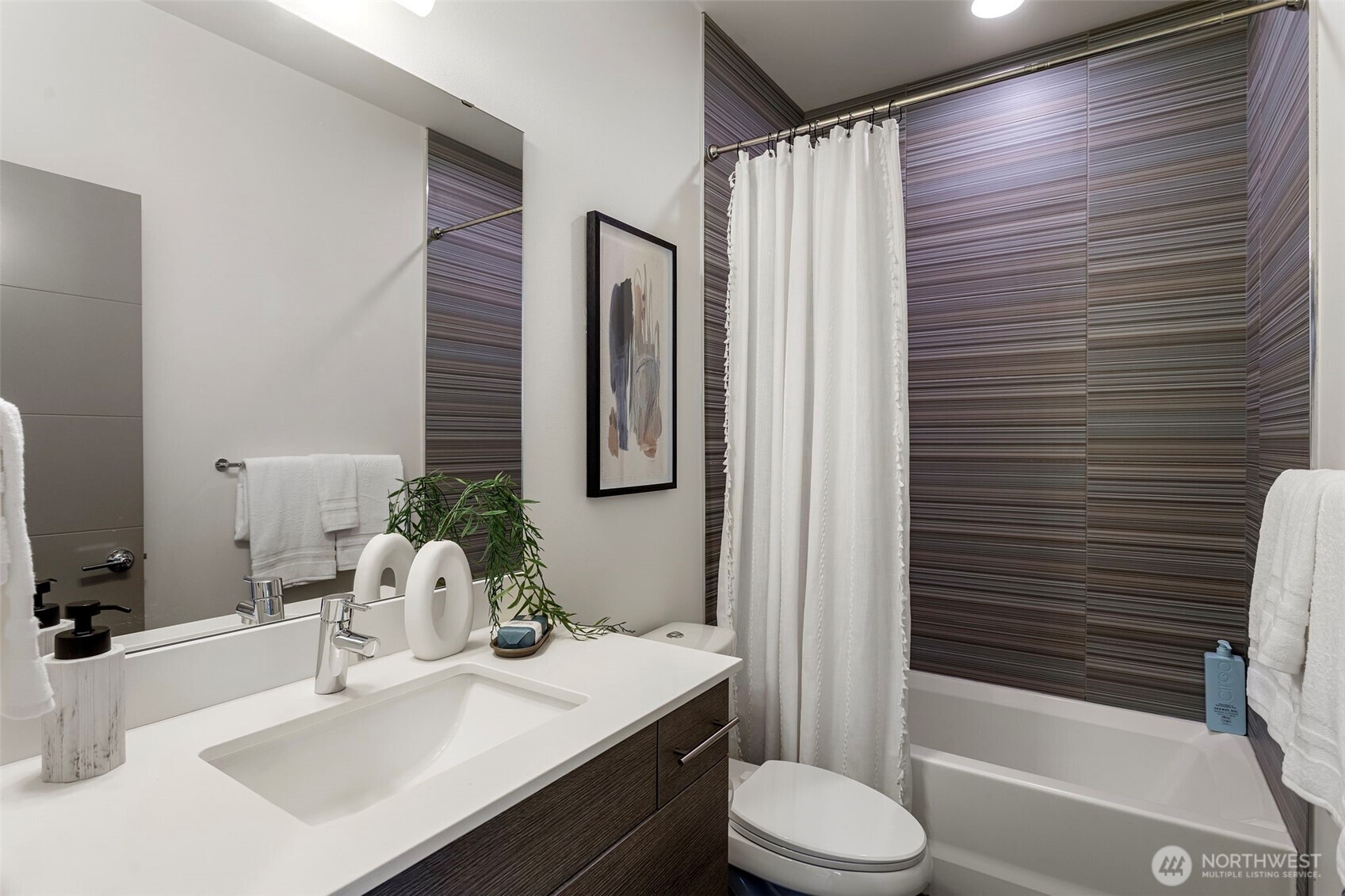 3029 Beacon Avenue Property Photo 10