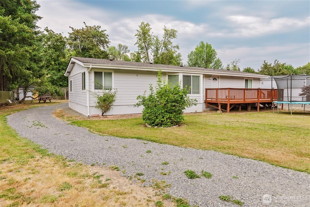 1300 Sw Mayer Avenue Property Photo 3