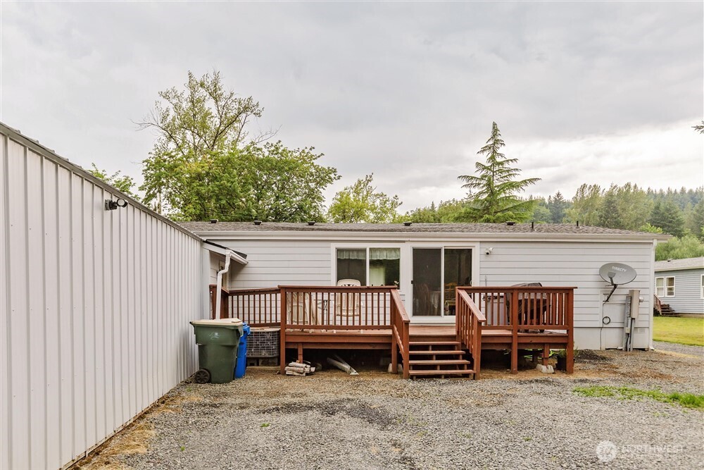 1300 Sw Mayer Avenue Property Photo 10