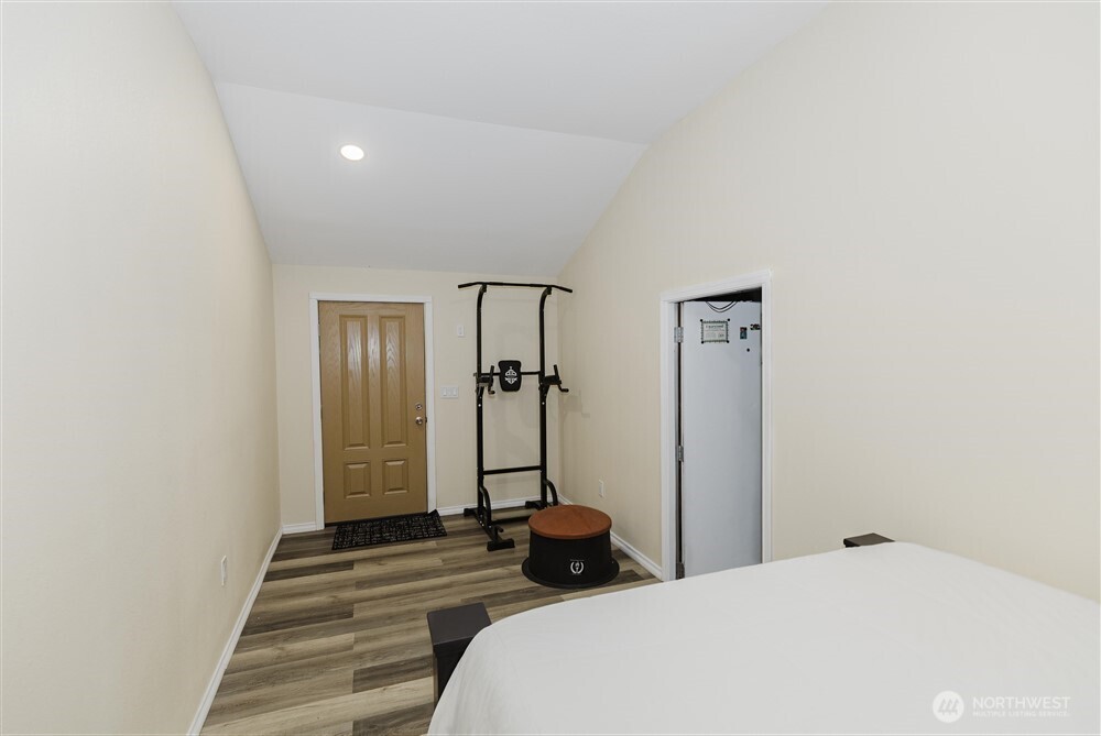 1300 Sw Mayer Avenue Property Photo 13