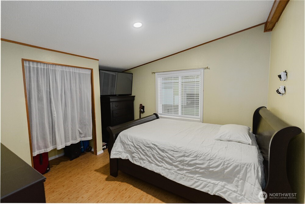 1300 Sw Mayer Avenue Property Photo 23