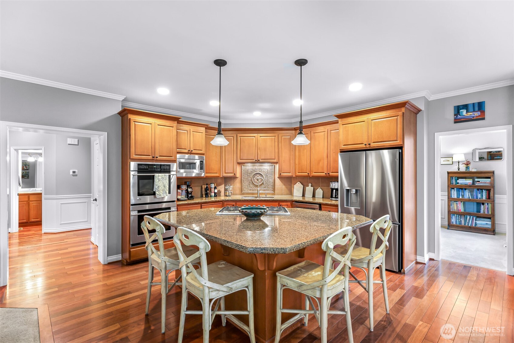 2029 240th Place Property Photo 11