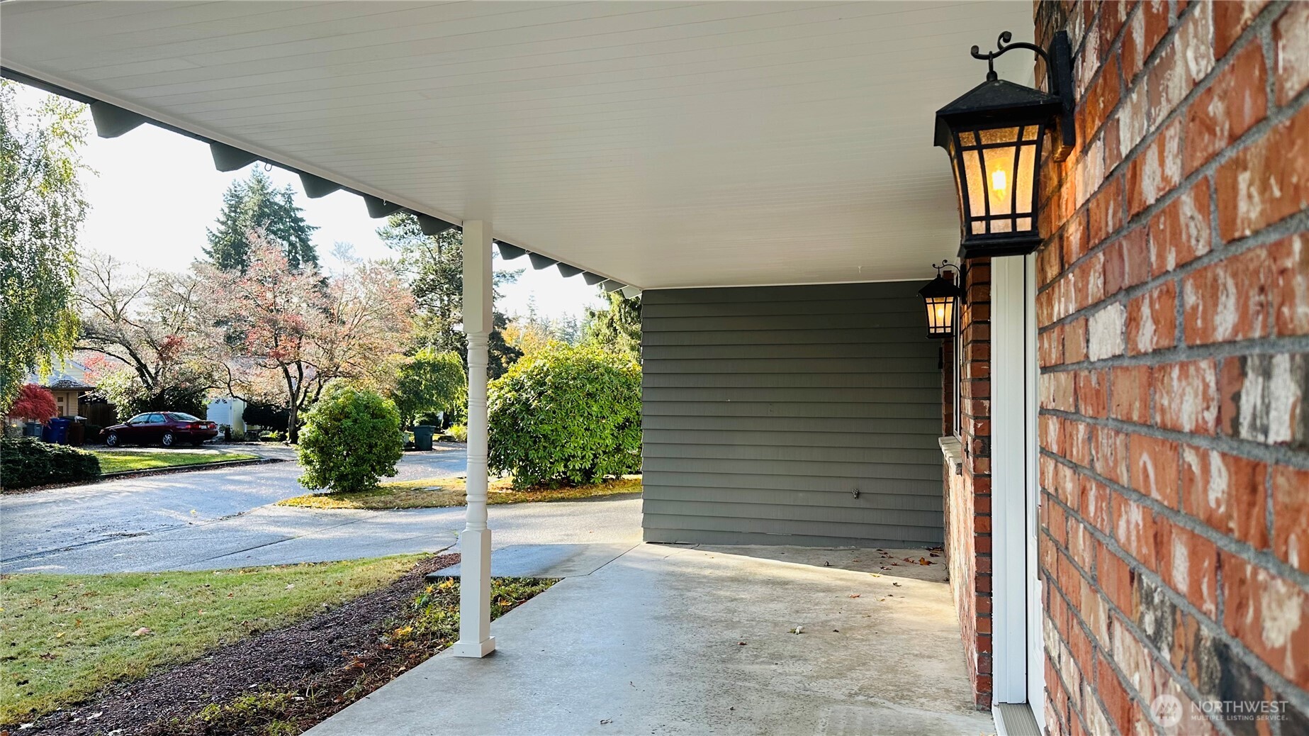 12920 Se 68th Street Property Photo 3