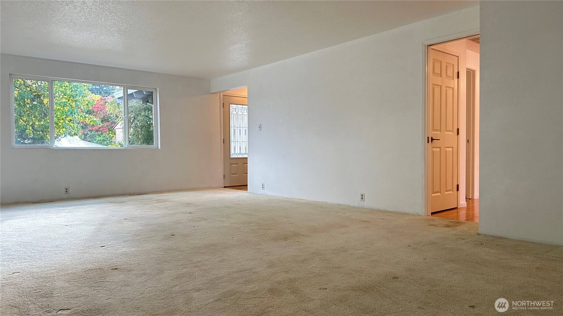 12920 Se 68th Street Property Photo 5