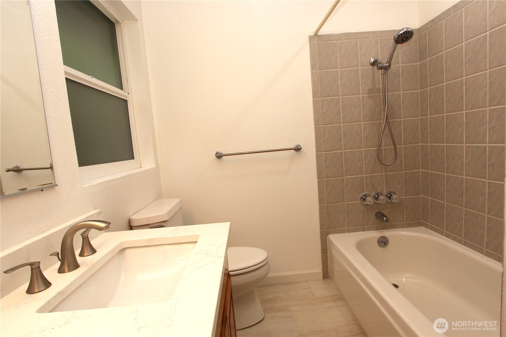 12920 Se 68th Street Property Photo 16