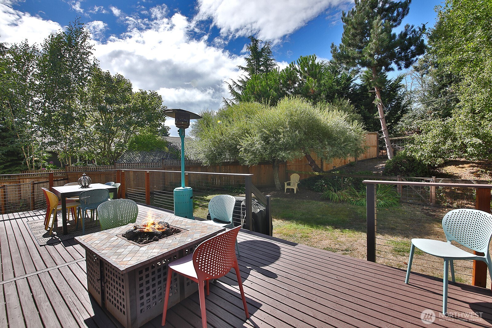 4876 Breezefair Road Property Photo 4