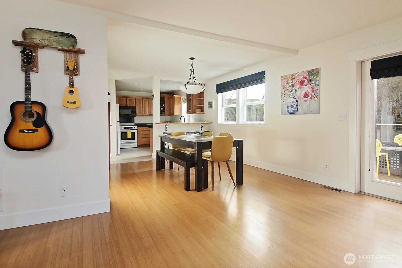 4876 Breezefair Road Property Photo 11