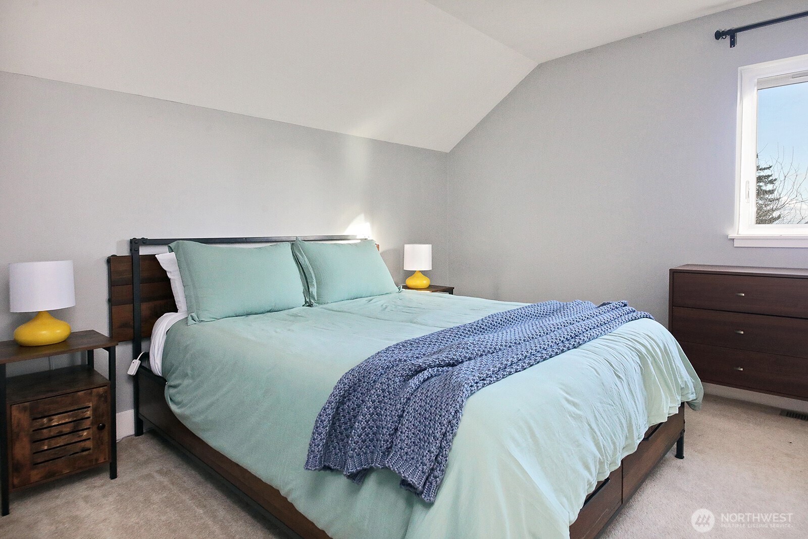 4876 Breezefair Road Property Photo 25