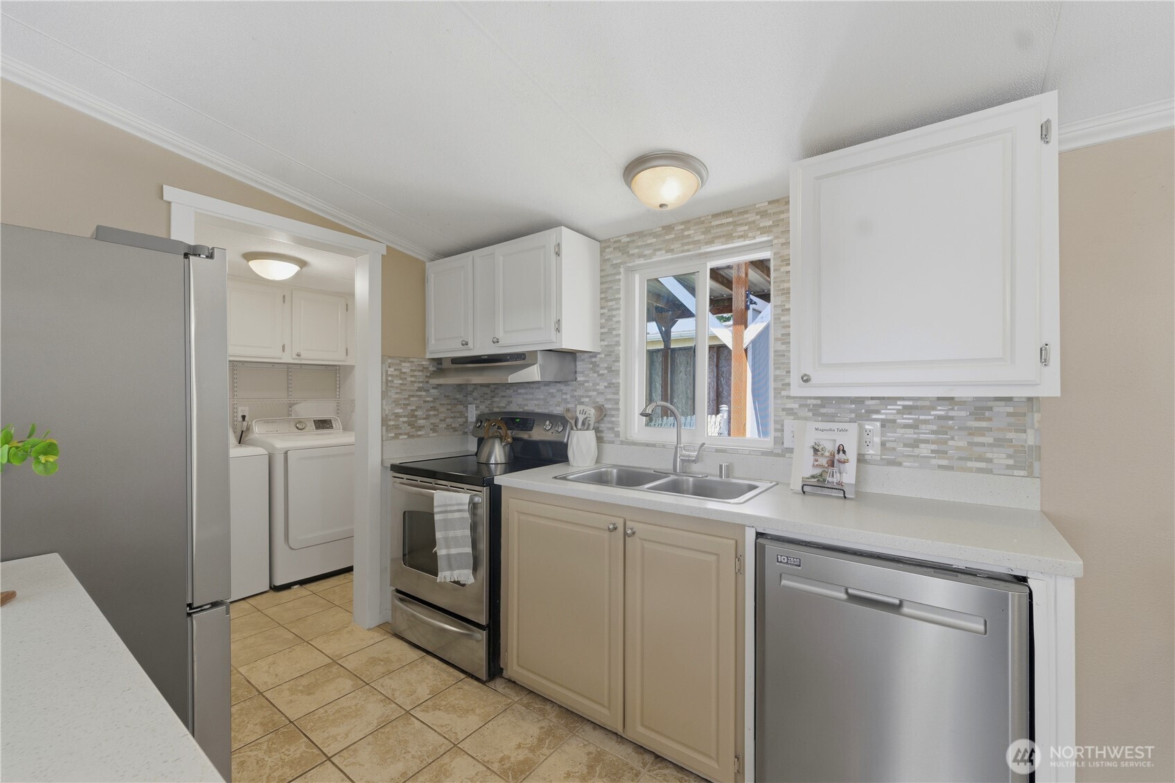 10015 189th Street Property Photo 28