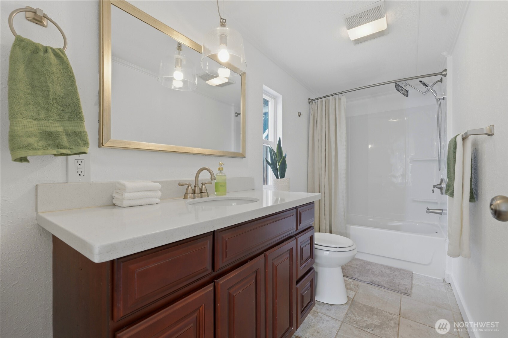 10015 189th Street Property Photo 11