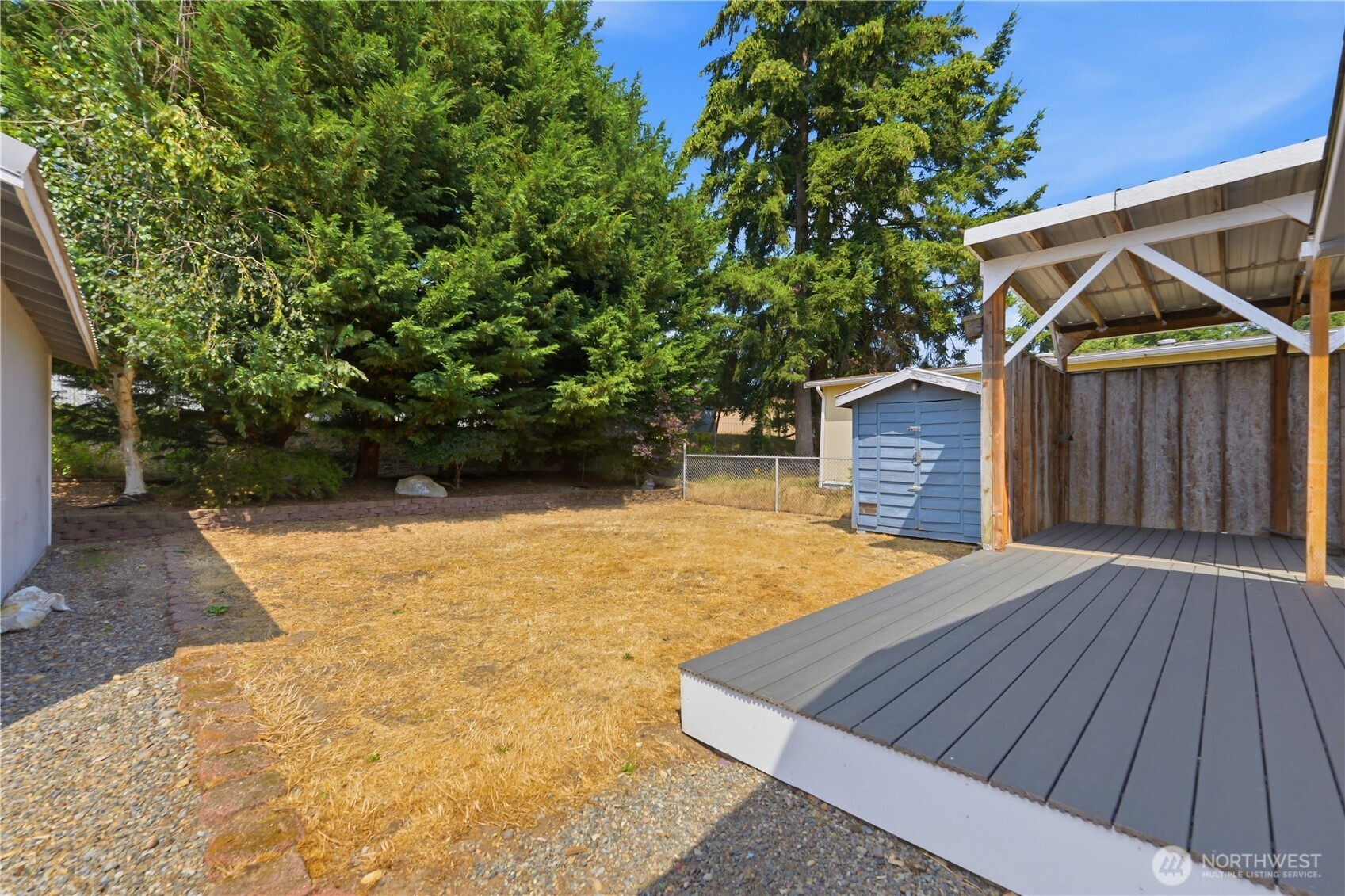 10015 189th Street Property Photo 38