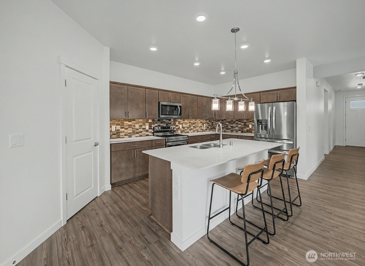 3530 Edith Avenue Property Photo 6