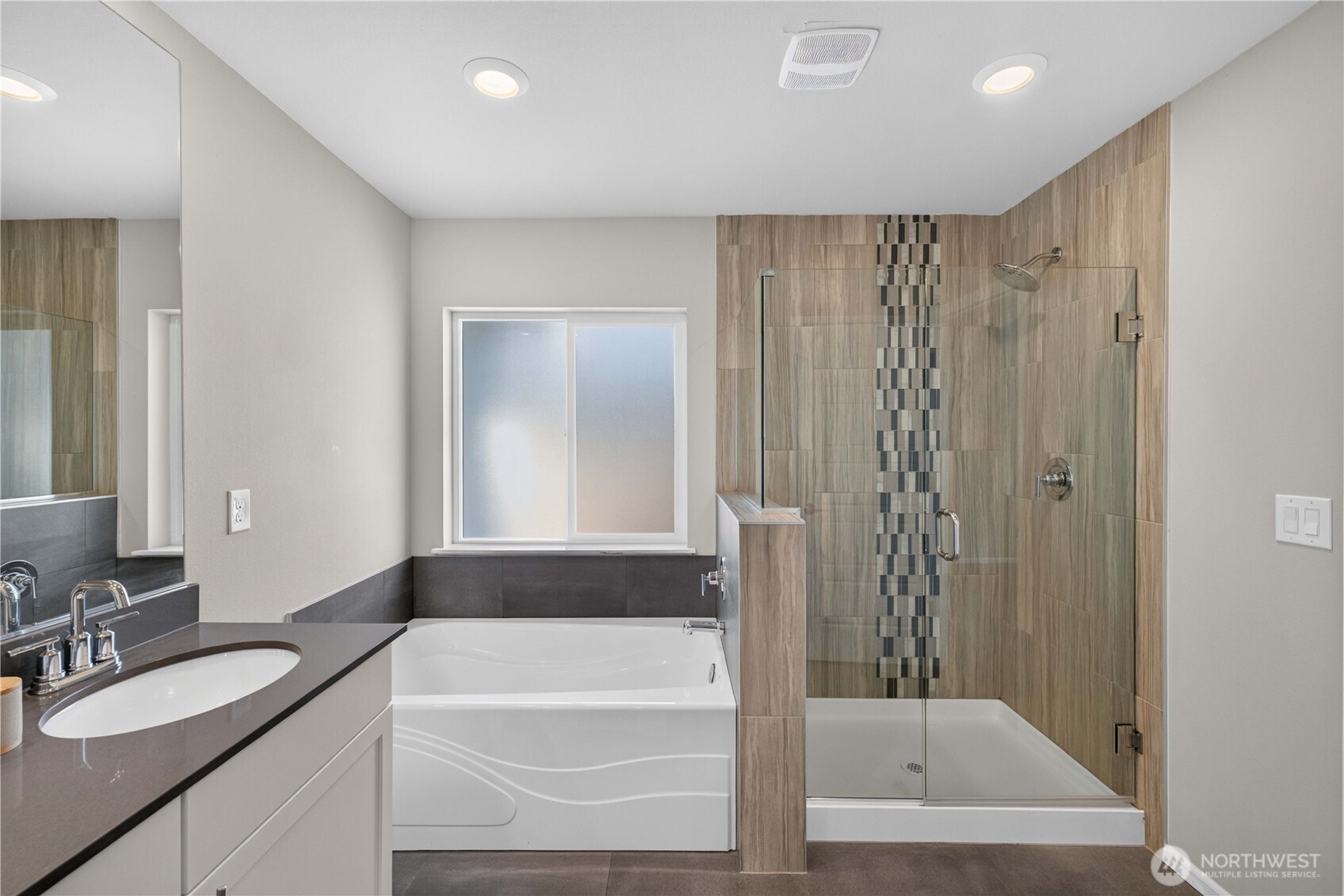 23714 229th Place Property Photo 19