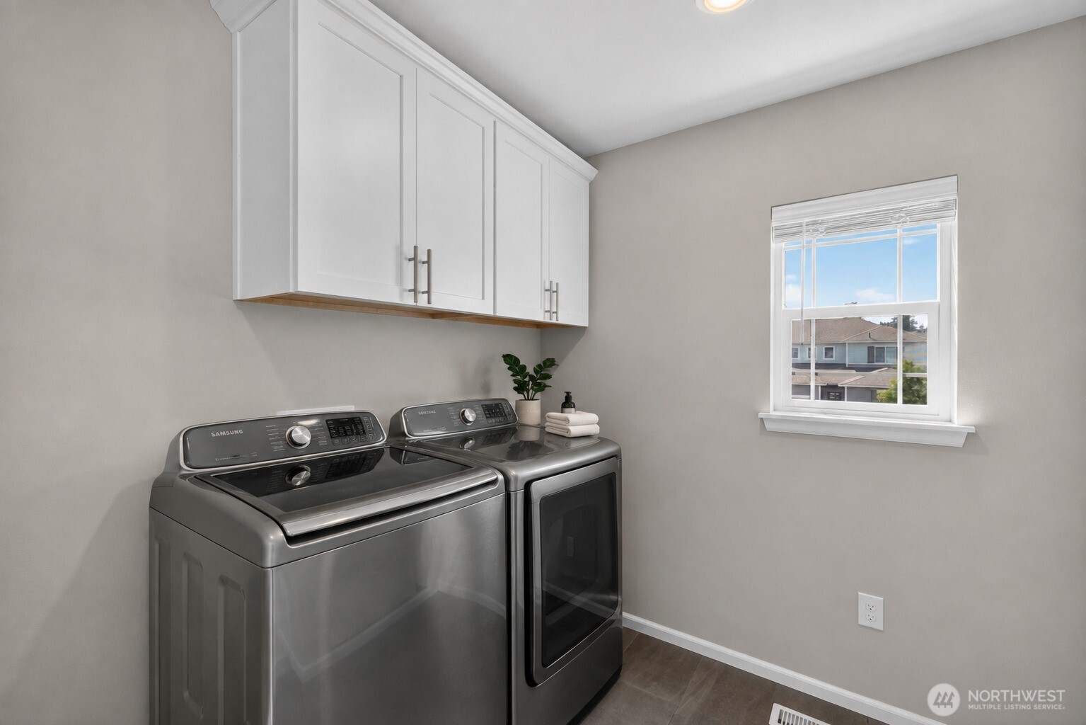 23714 229th Place Property Photo 27