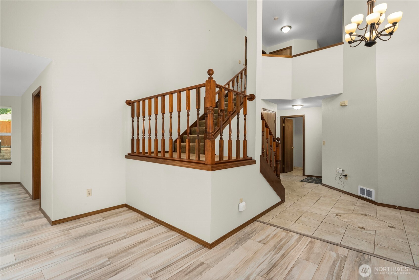 820 Monroe Avenue Property Photo 6