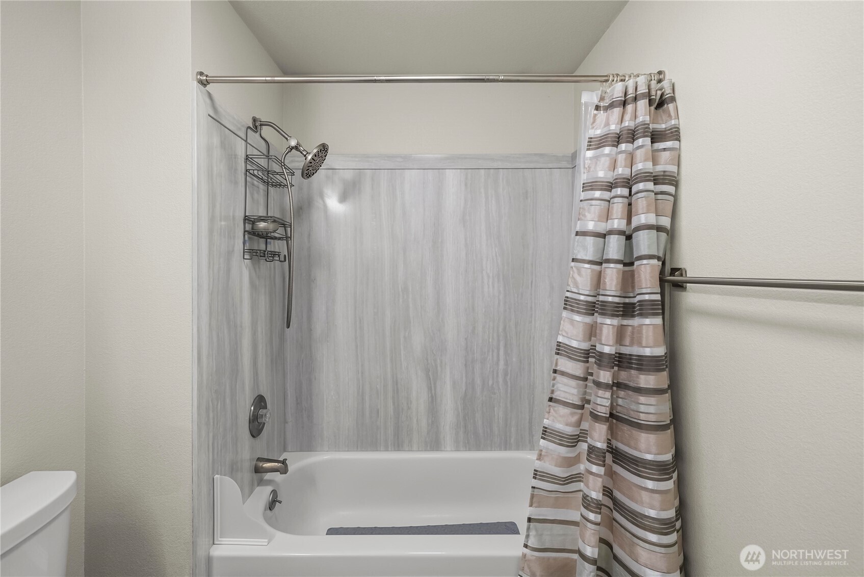 820 Monroe Avenue Property Photo 25