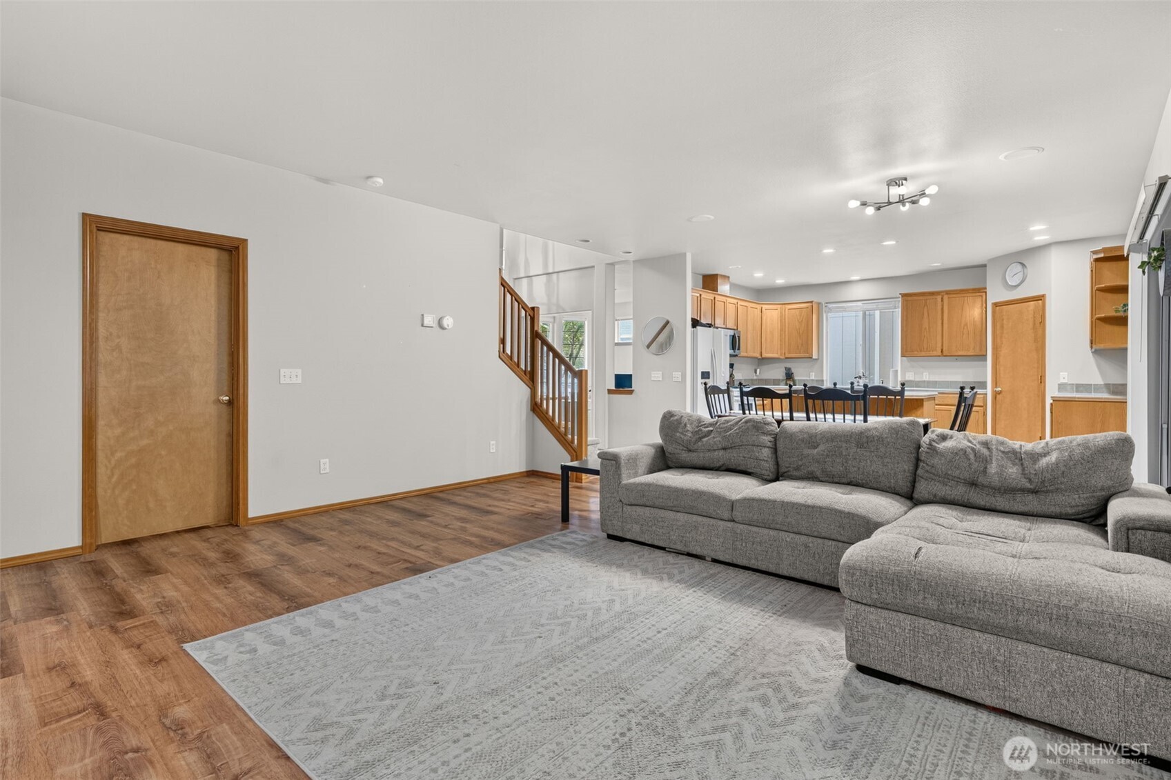 5007 Chambers Creek Loop Property Photo 4