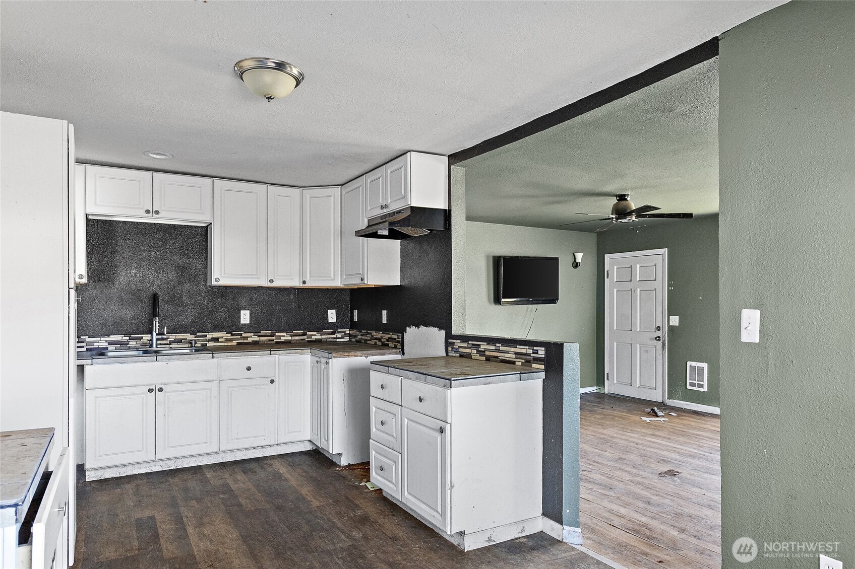 3176 Florida Street Property Photo 8