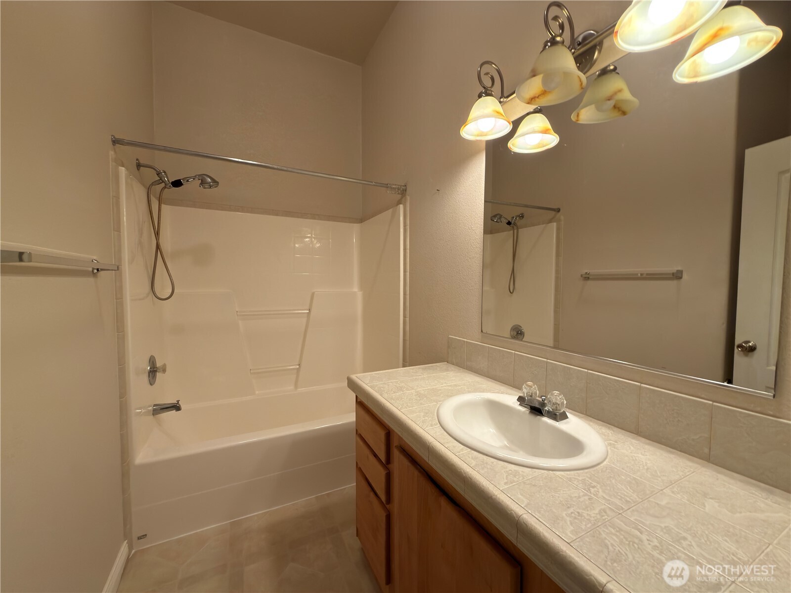73 N Boyce Road Property Photo 15