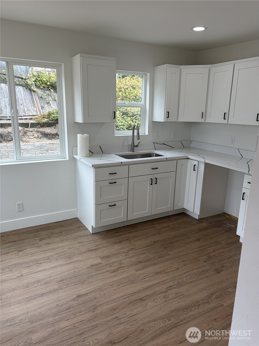 4123 W D Street Property Photo 4