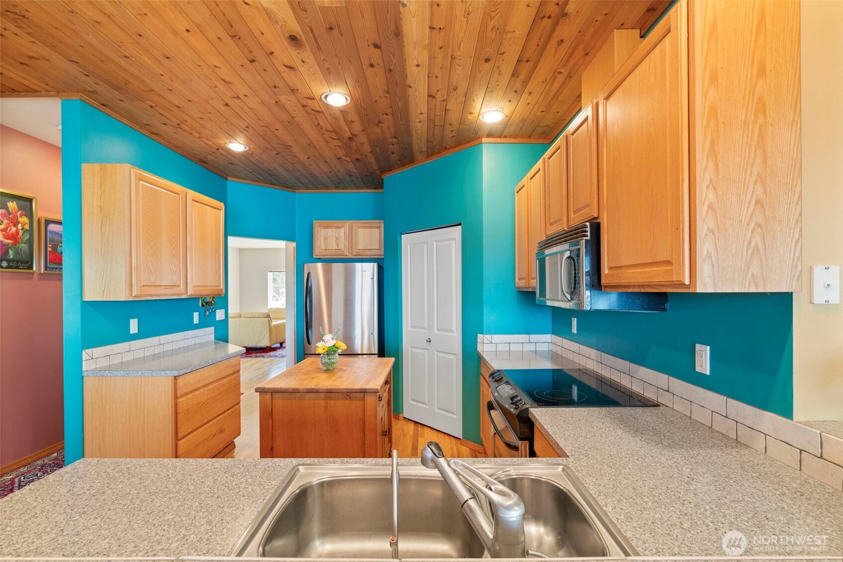 1320 Prospect Avenue Property Photo 15