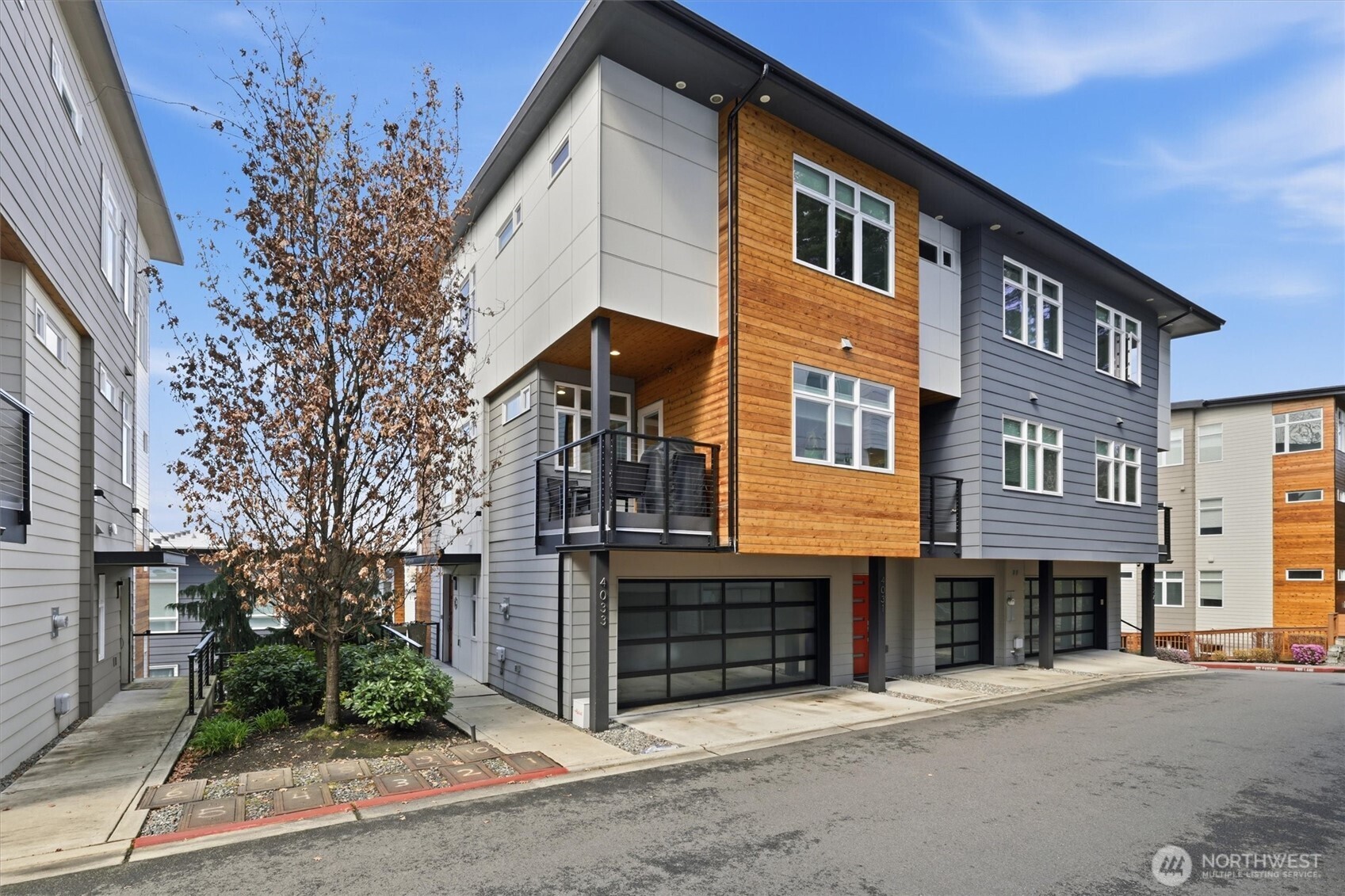 4033 129th Place Property Photo 1