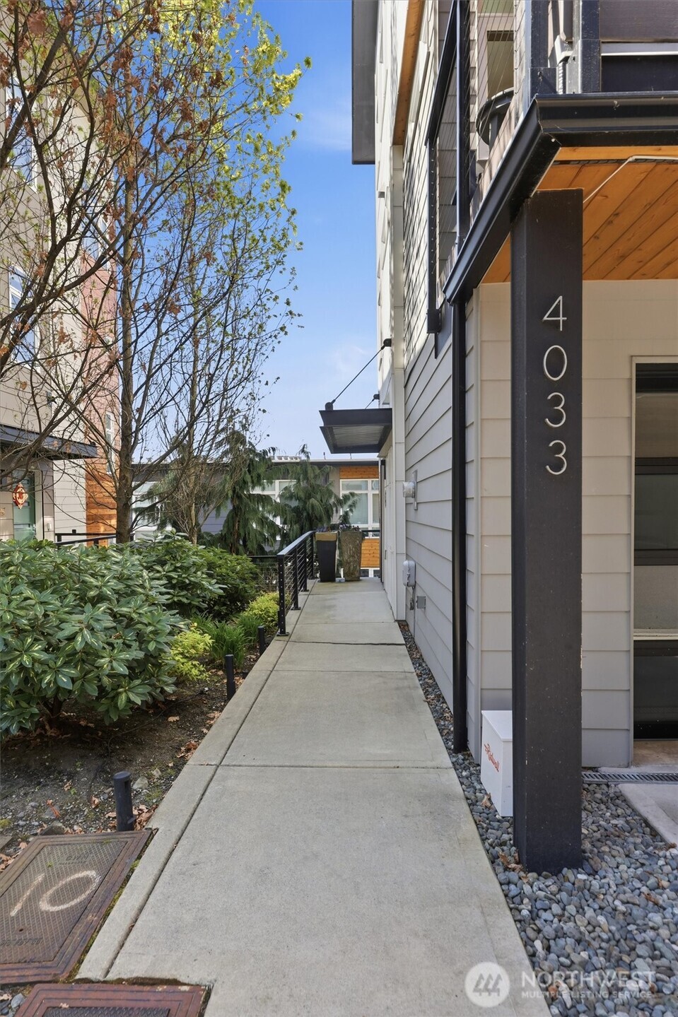 4033 129th Place Property Photo 2