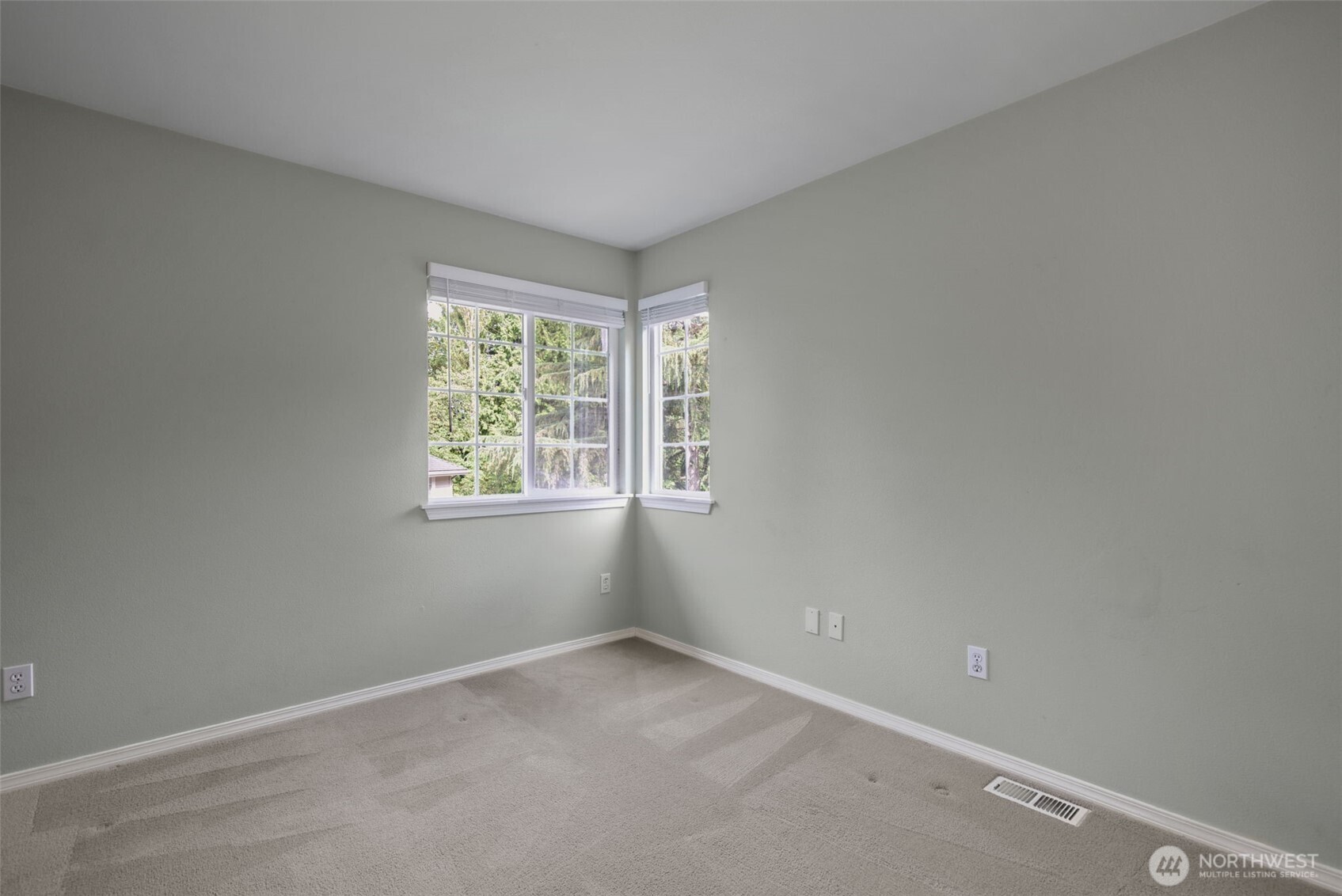 8021 Ne 122nd Place Property Photo 35