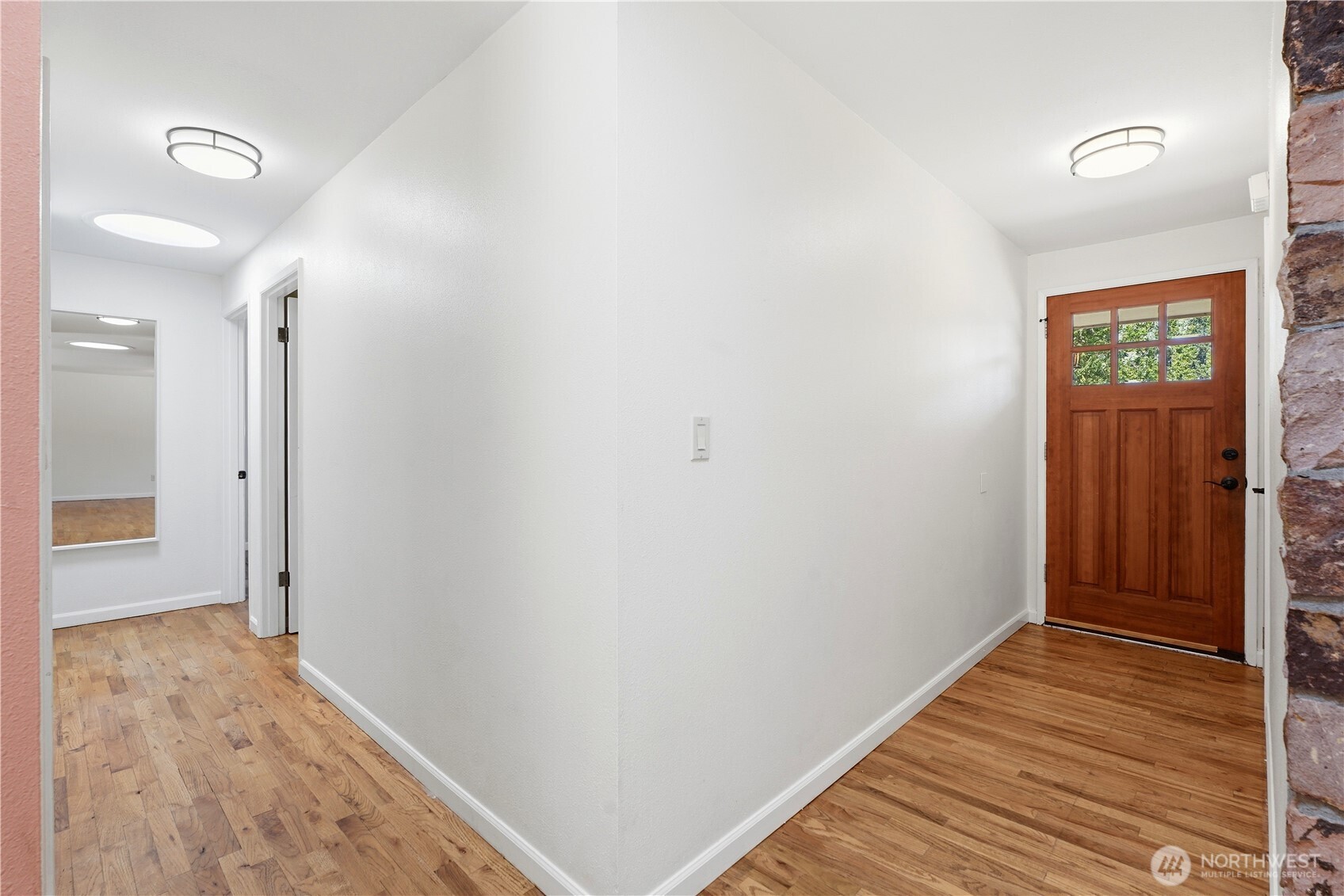9305 Ne 9th Street Property Photo 10