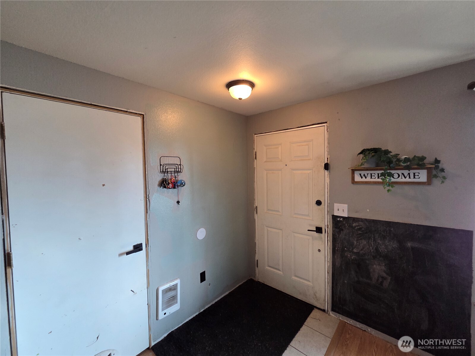 412 Mckenzie Avenue Property Photo 5