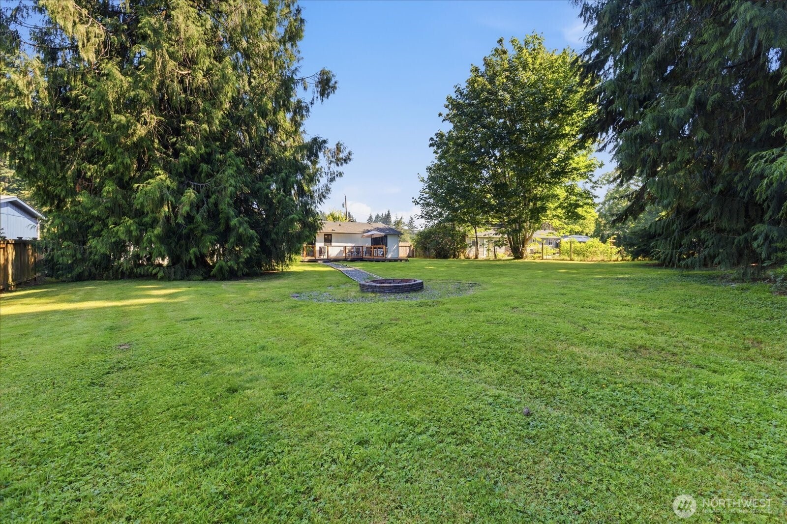 15906 82nd Street Property Photo 19