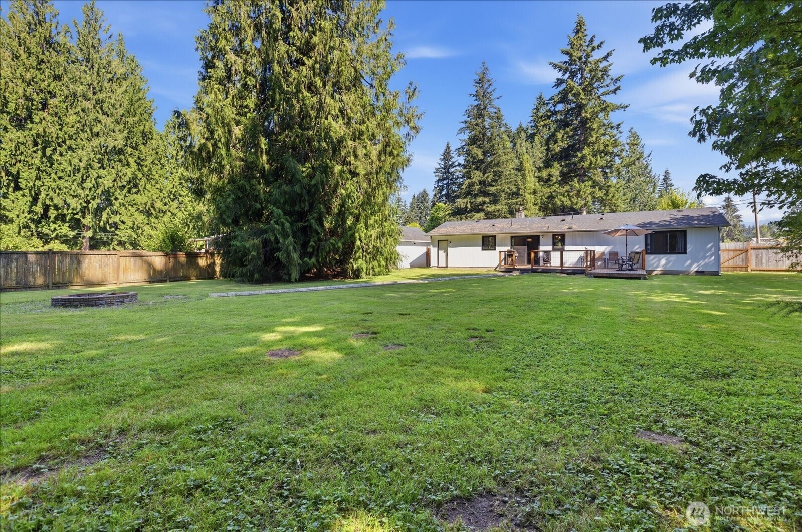 15906 82nd Street Property Photo 21