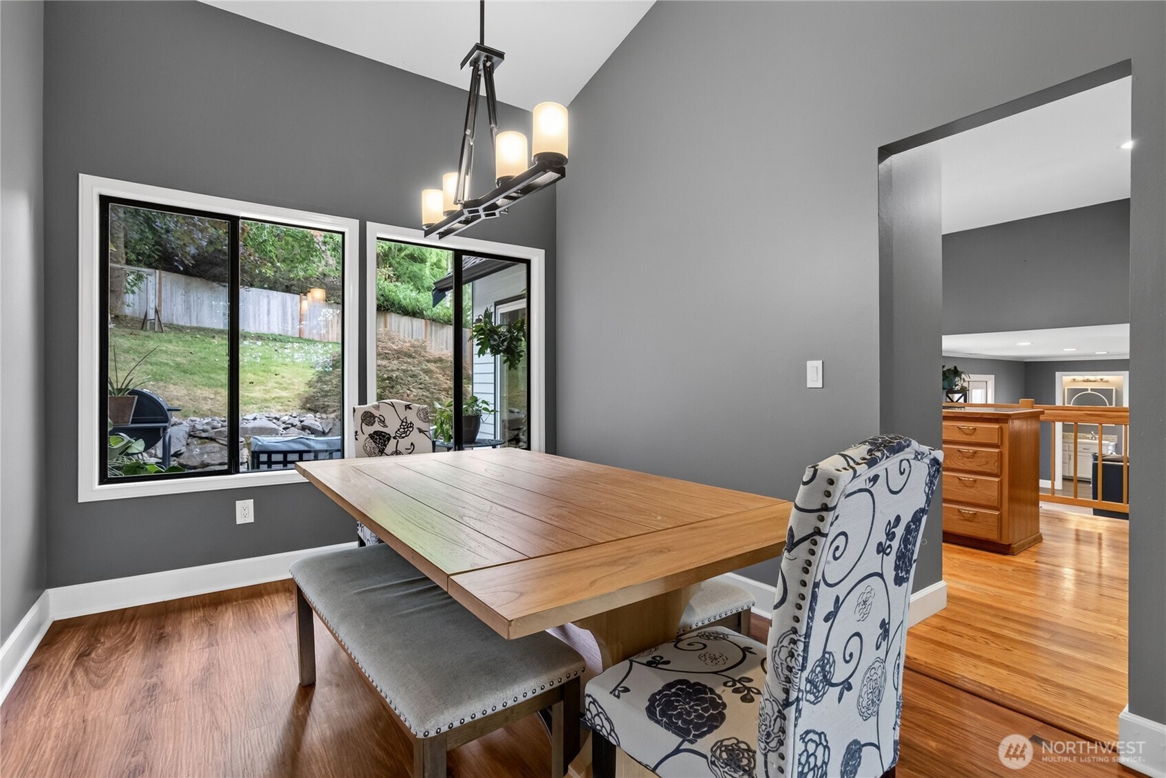 706 S Davies Road Property Photo 8